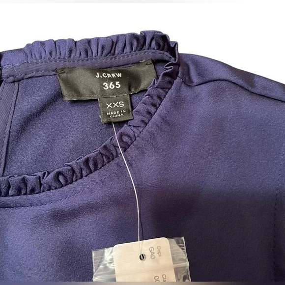 J Crew Sleeveless Ruffle-neck shell in satin-crepe Size XXS - Picture 9 of 11